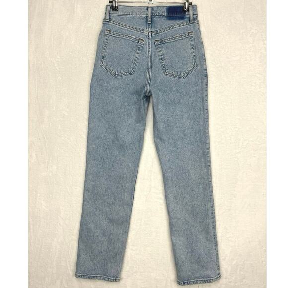 Abercrombie & Fitch The‎ 90s Straight Ultra High Rise Crossover Waist 26/2Short - Picture 2 of 14
